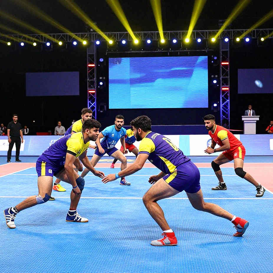 চীন-প্রান্তে কাবাডি: যেখানে নিঃশব্দ গ্যালারিও একেকটি দল